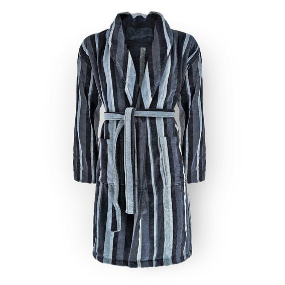 bathrobe-lines-gray-02.jpg